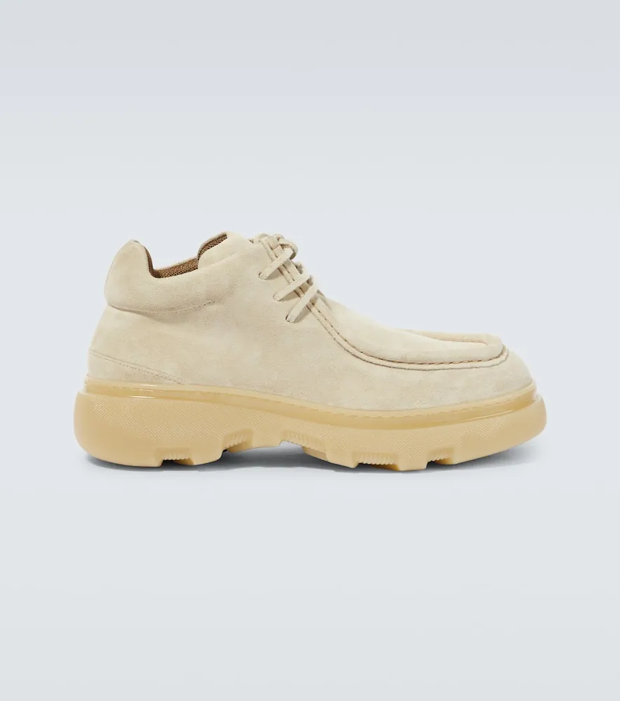 Burberry Suede desert boots
