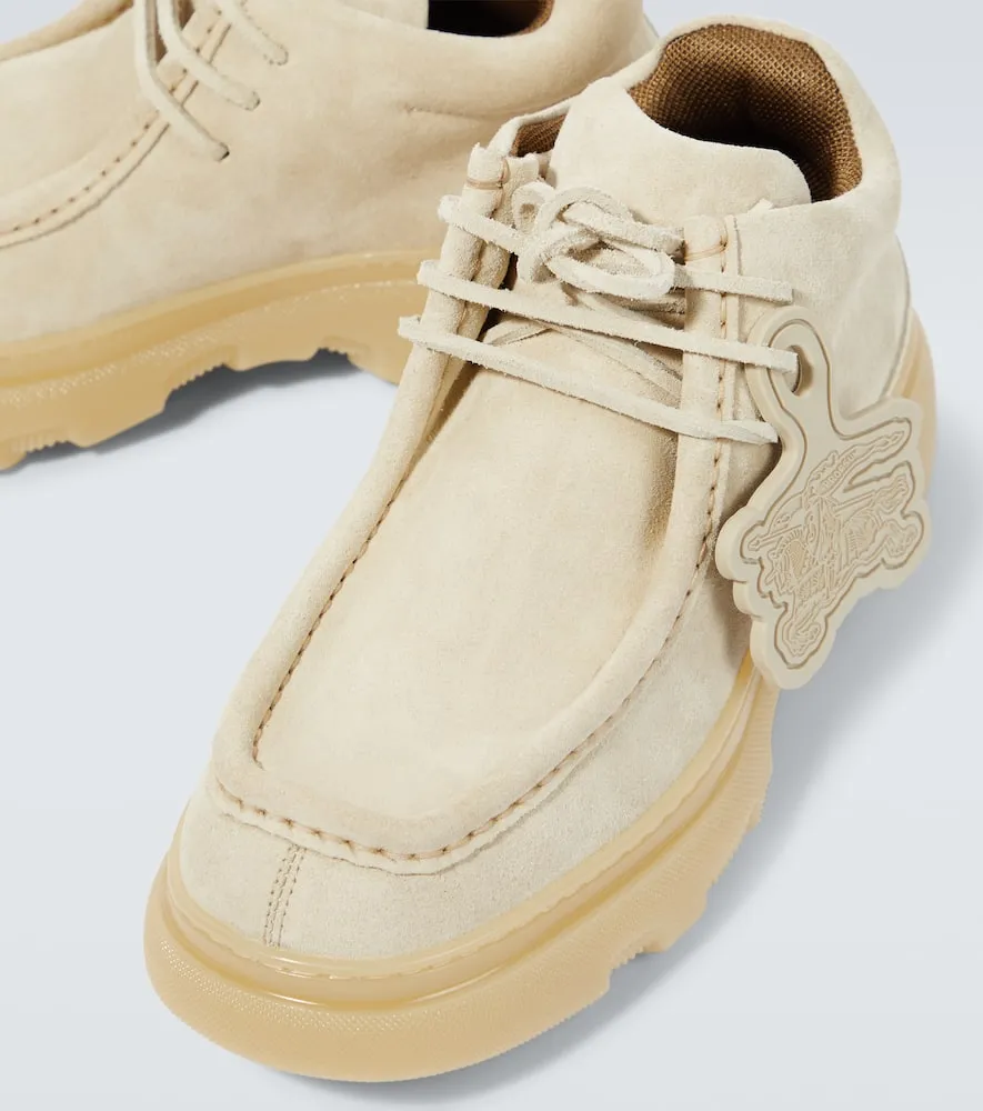 Burberry Suede desert boots