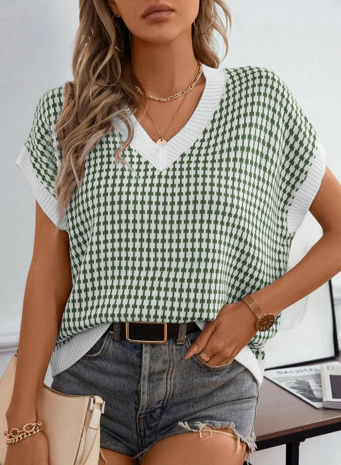 Dokotoo Womens Casual Summer Tops V Neck Short Sleeve Plaid Knit Vest Loose Fit Pullover Sweaters Blouses