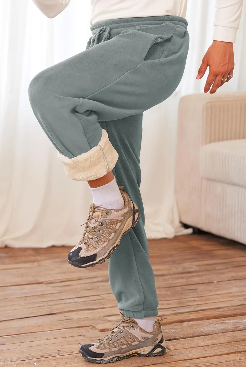 Men's Fleece Lined Sherpa Sweatpants Active Running Joggers with Pockets (S-2XL)