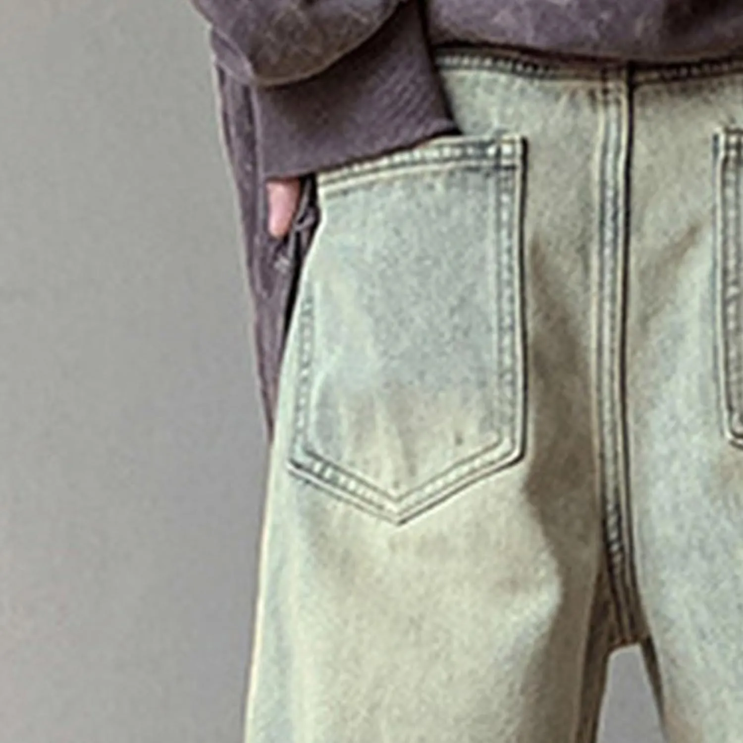 Men's Relaxed Fit Leg Zipper Jeans Casual Hip Hop Denim Jeans Casual Wide Leg Multi-Pocket Jean