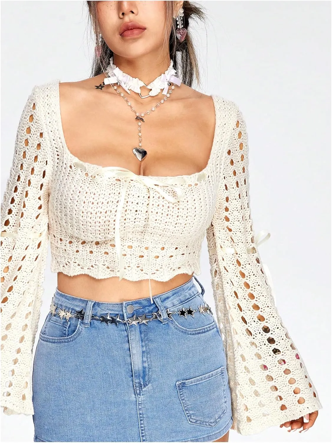 Verdusa Women's Hollow Out Bell Sleeve Square Neck Scallop Trim Cropped Sweater
