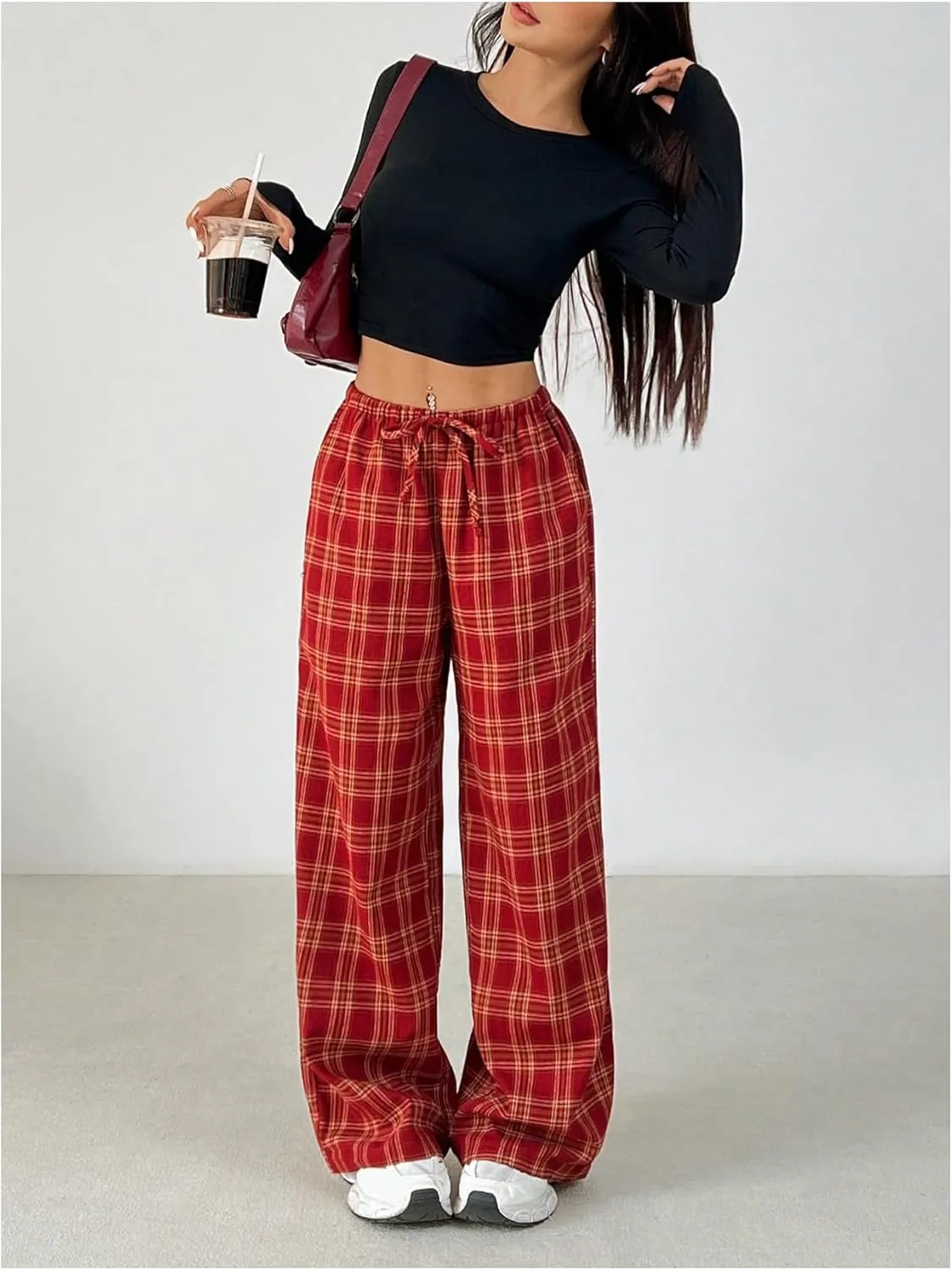Verdusa Women's Y2k Plaid Drawstring Low Waist Pants Straight Leg Loose Trouser with Pocket