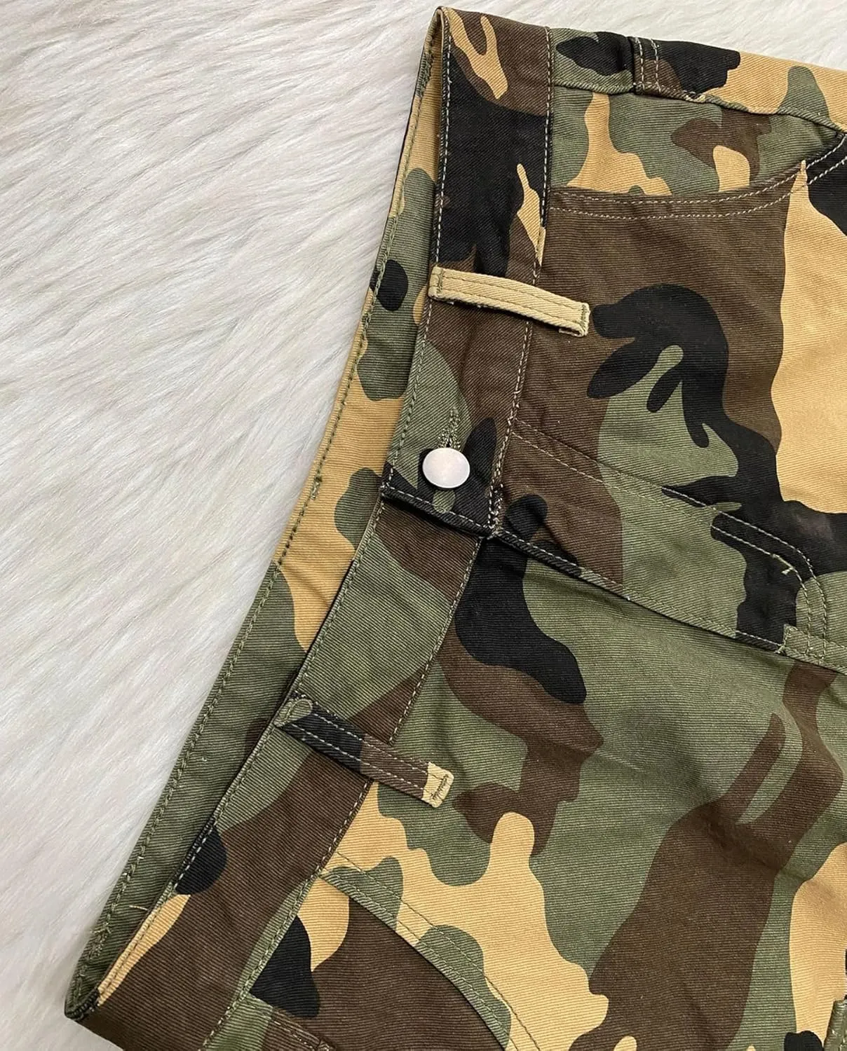 Voghtic Womens Camouflage Cargo Shorts Casual High Waisted Ripped Frayed Stretchy Jeans Shorts with Pockets