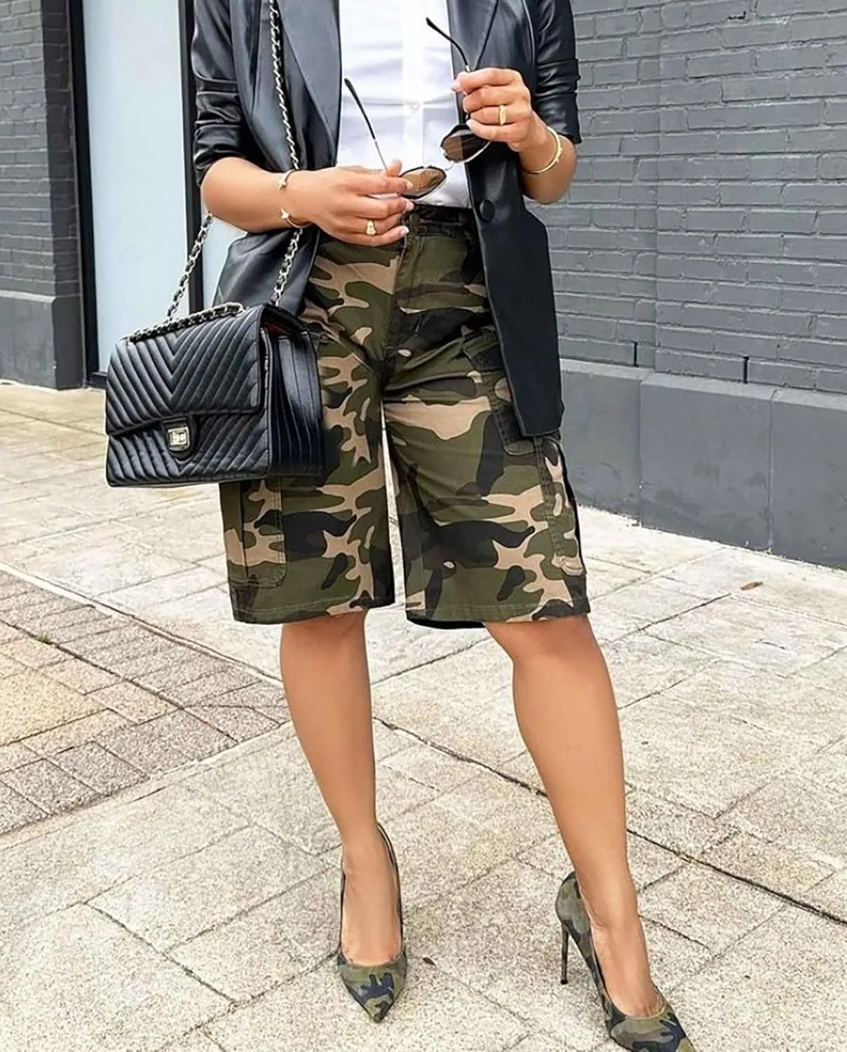 Voghtic Womens Camouflage Cargo Shorts Casual High Waisted Ripped Frayed Stretchy Jeans Shorts with Pockets