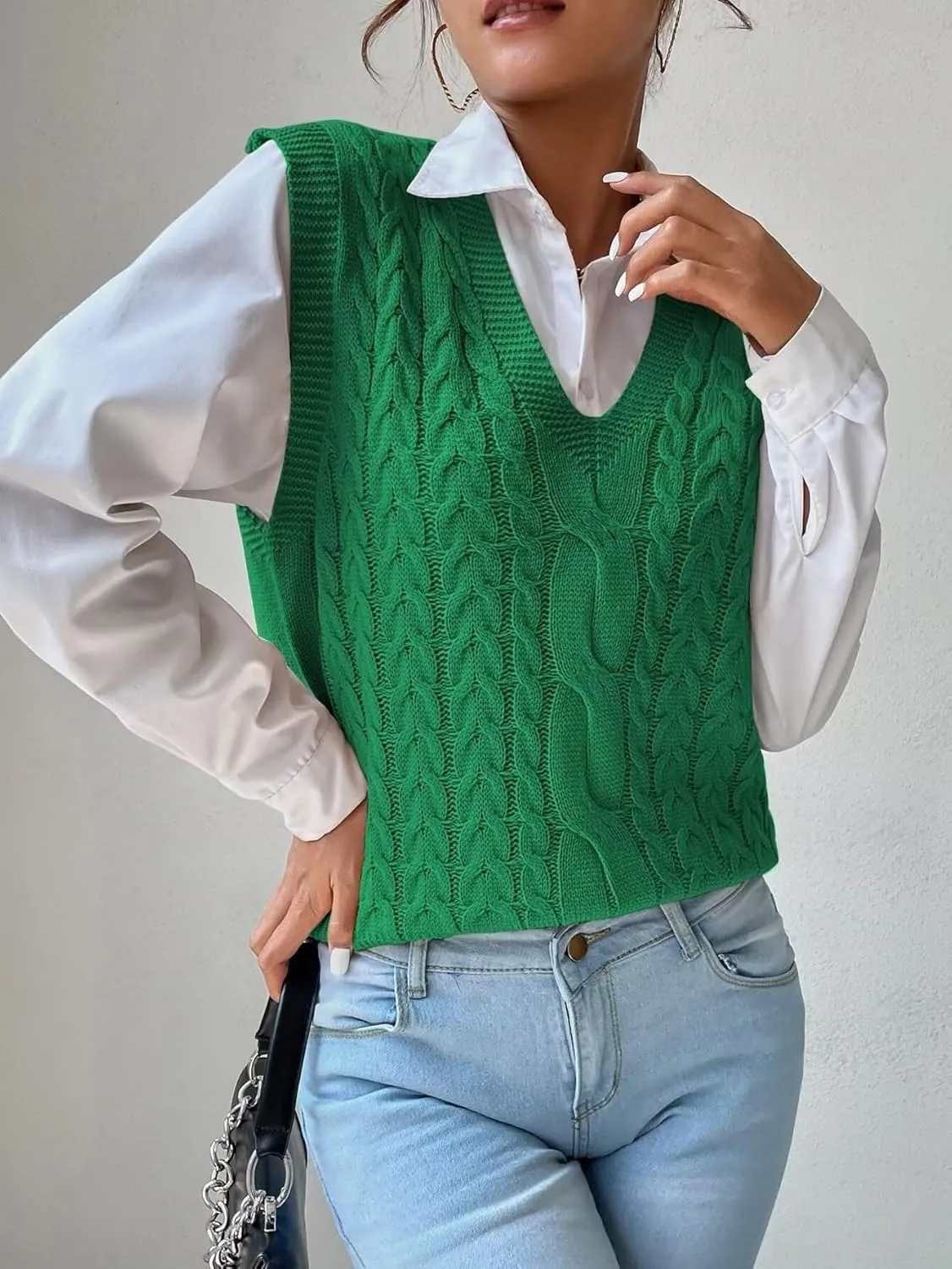 Women's Casual V Neck Cable Knit Sweater Vest Solid Sleeveless Tank Tops Women Vest