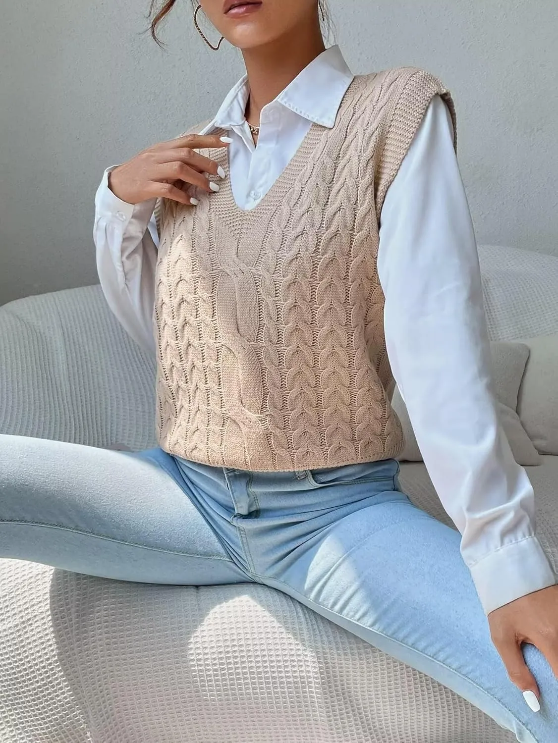 Women's Casual V Neck Cable Knit Sweater Vest Solid Sleeveless Tank Tops Women Vest