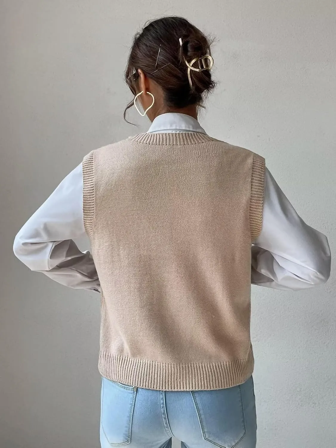 Women's Casual V Neck Cable Knit Sweater Vest Solid Sleeveless Tank Tops Women Vest