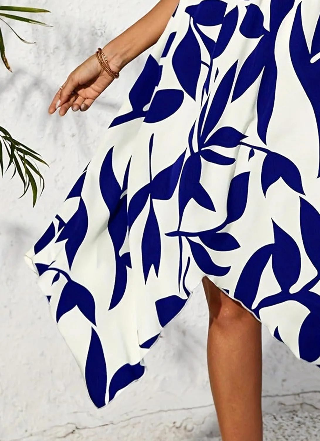 Women's Leaf Print Apricot Sleeveless V-Neck Wrap Midi Dresses with Waist Tie Elegant Causal 2025 Summer Fashion Clothes