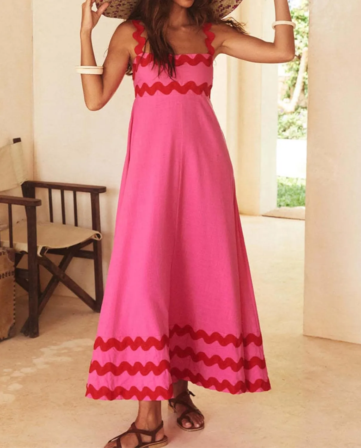 Women's Retro Plaid Maxi Dress 2025 Thick Shoulder Straps Back Cutout Smocked Flounce Hem Summer Beach Long Dress